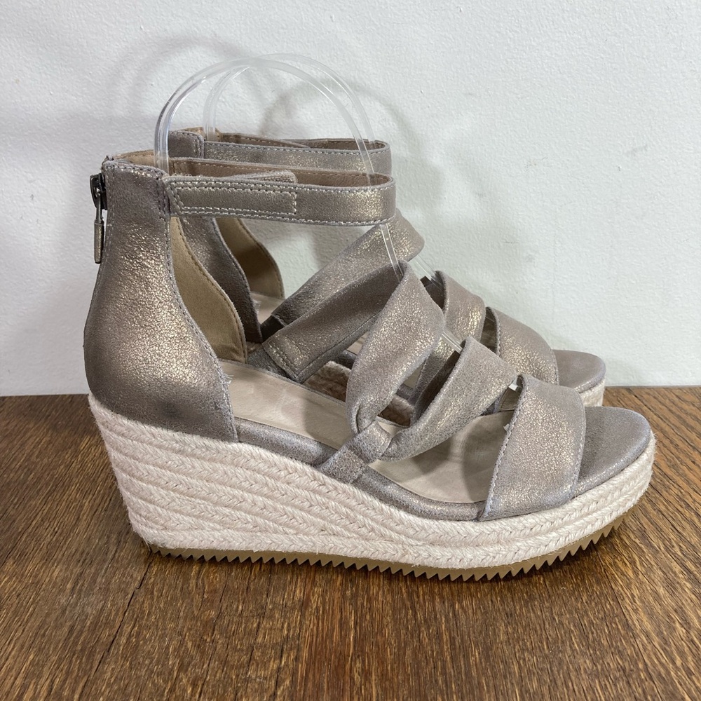 New Eileen Fisher Wisp Wedge Heel Sandal Women’s Various Sizes Platinum